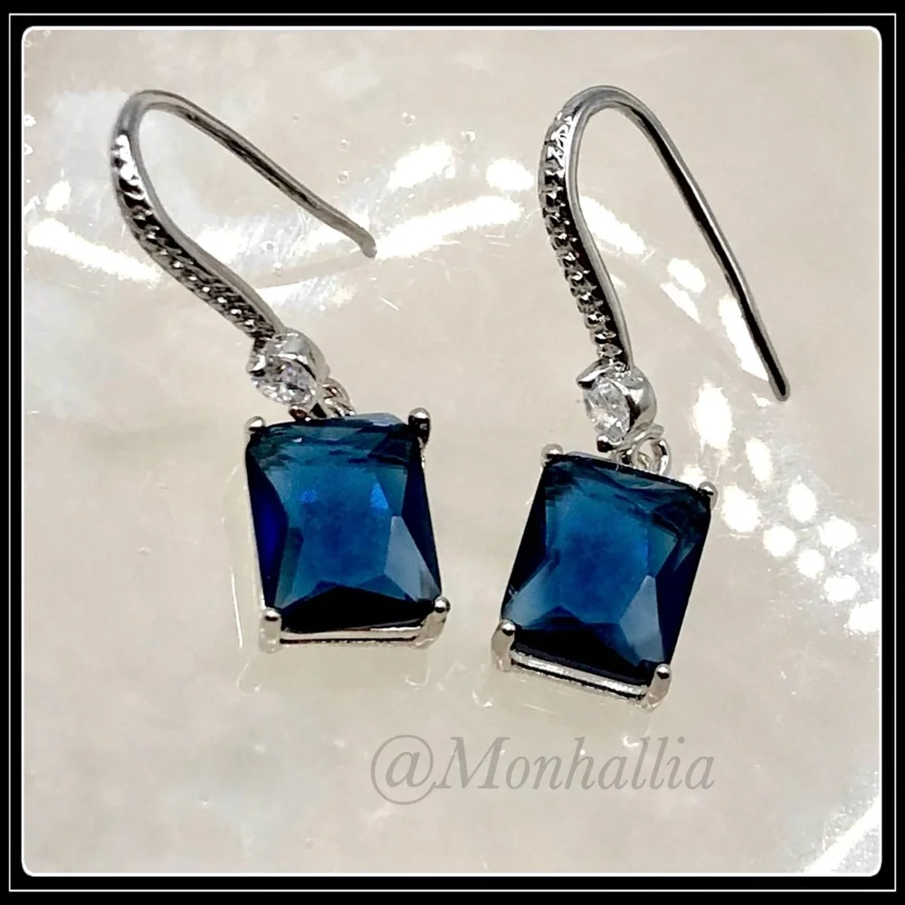 925 SILVER SIMULATED DIAMOND & BLUE SAPPHIRE EMERALD CUT SQUARE DROP EARRINGS